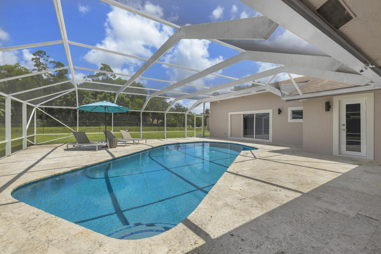 284 Old Country Road South Wellington, FL 33414 - Photo 26 of 38 RWS_7073