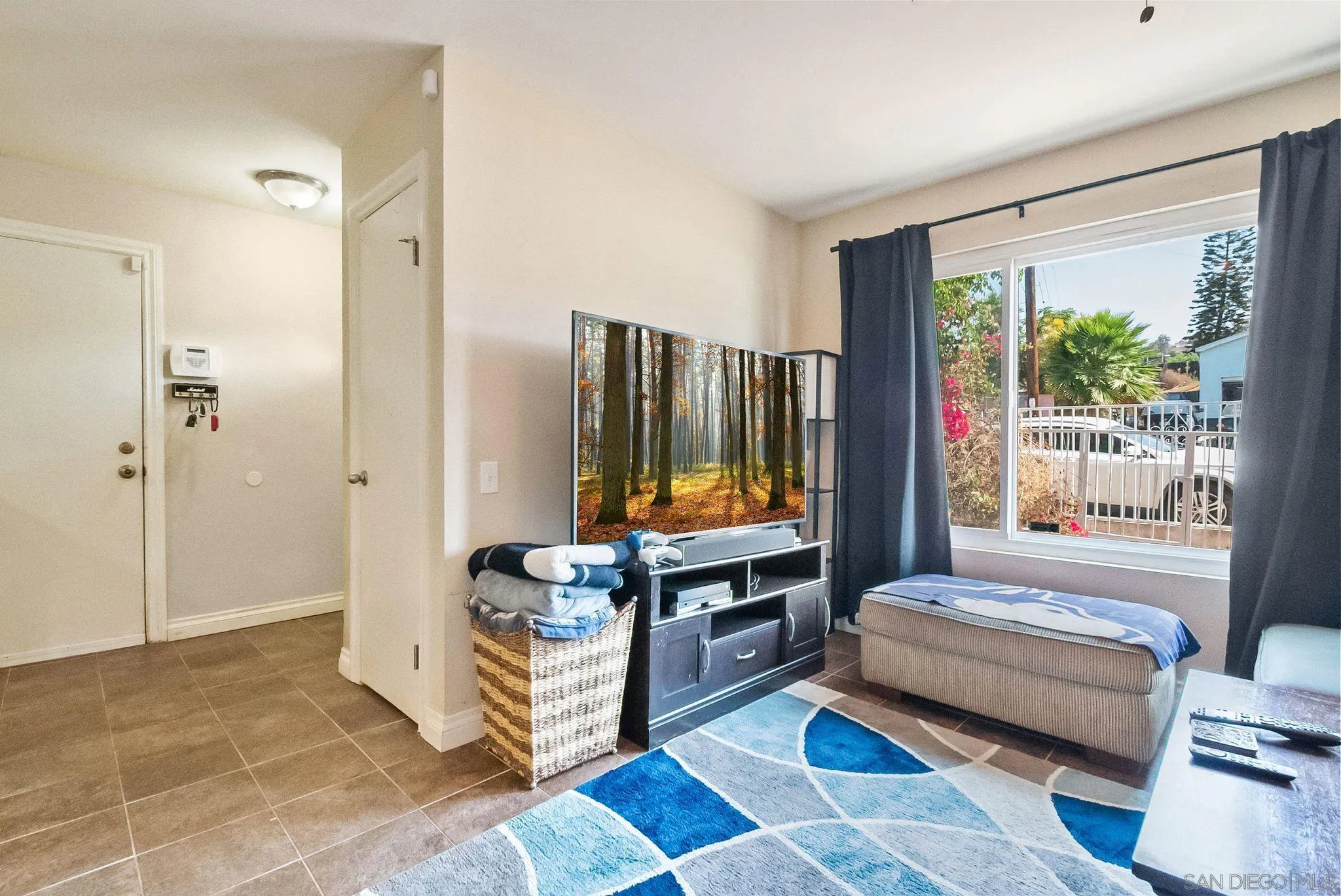 9645 St George Street Spring Valley, CA 91977 - Photo 12 of 53 Gallery Image 12