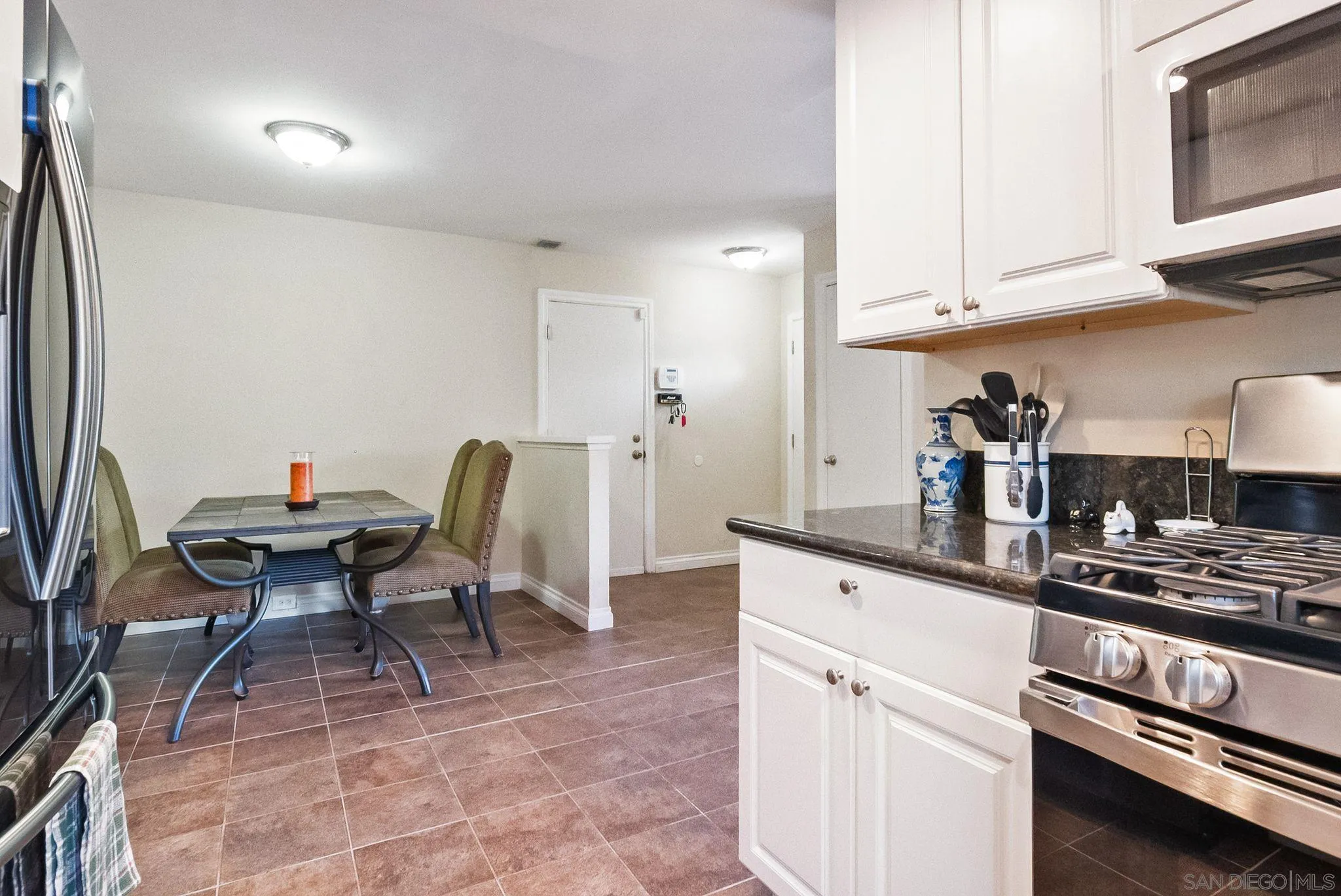 9645 St George Street Spring Valley, CA 91977 - Photo 17 of 53 Gallery Image 17