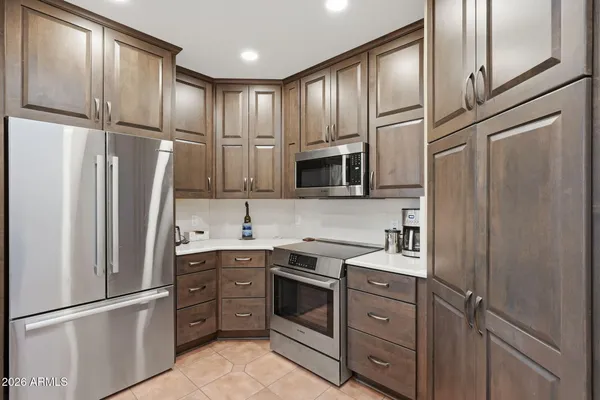 $660,000 | 7529 South Eliot Lane, Tucson, AZ 85747