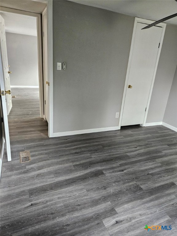 32 Briarwood Road Belton, TX 76513 - Photo 20 of 21 a view of a room with wooden floor