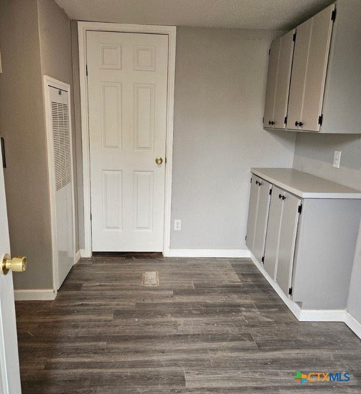 32 Briarwood Road Belton, TX 76513 - Photo 8 of 21 a view of hallway with wooden floor