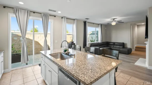 $620,000 | 2084 Parsons Drive, Fairfield, CA 94533