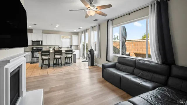 $620,000 | 2084 Parsons Drive, Fairfield, CA 94533