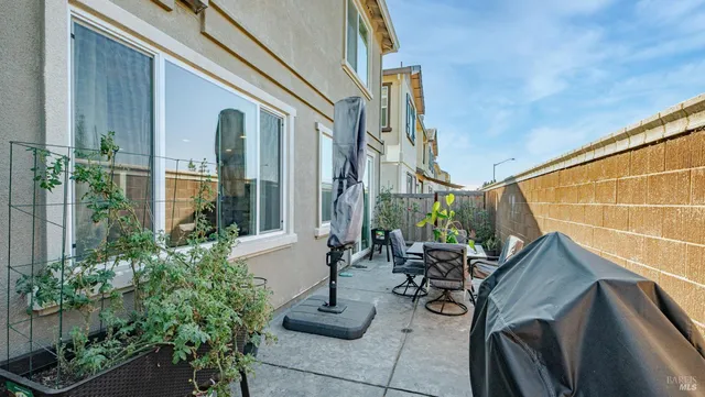 $620,000 | 2084 Parsons Drive, Fairfield, CA 94533