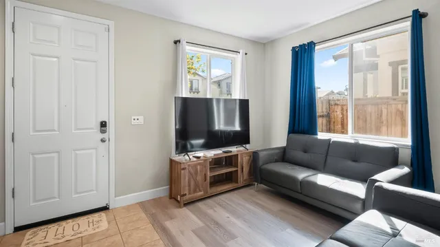 $620,000 | 2084 Parsons Drive, Fairfield, CA 94533