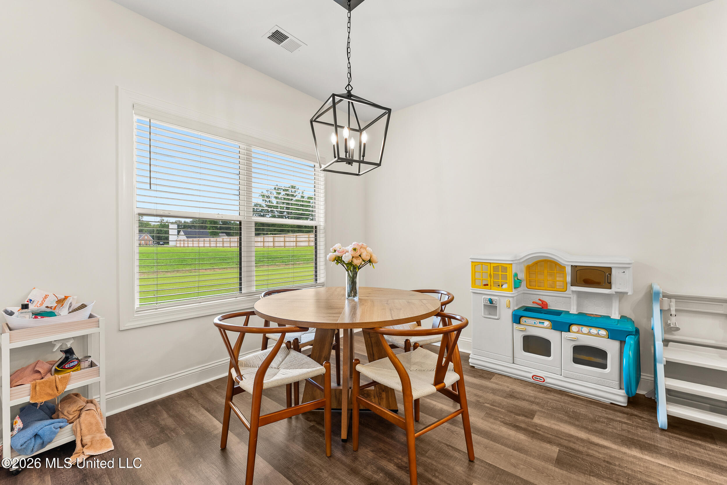 230 Centerline Roper Loop Byhalia, MS 38611 - Photo 15 of 31 230 centerline roper lp-interior-07
