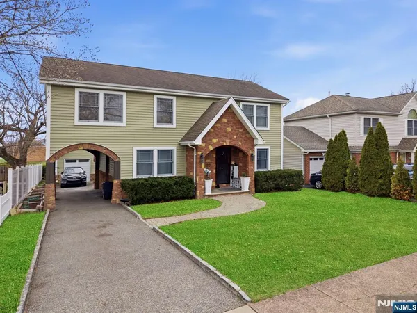 $849,998 | 20 Wilcox Street, Dumont, NJ 07628