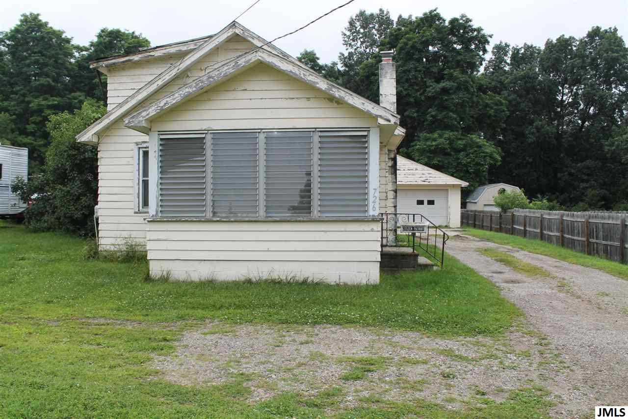 726 South Dettman Road Jackson, MI 49203 - Photo 1 of 1 Photo 1