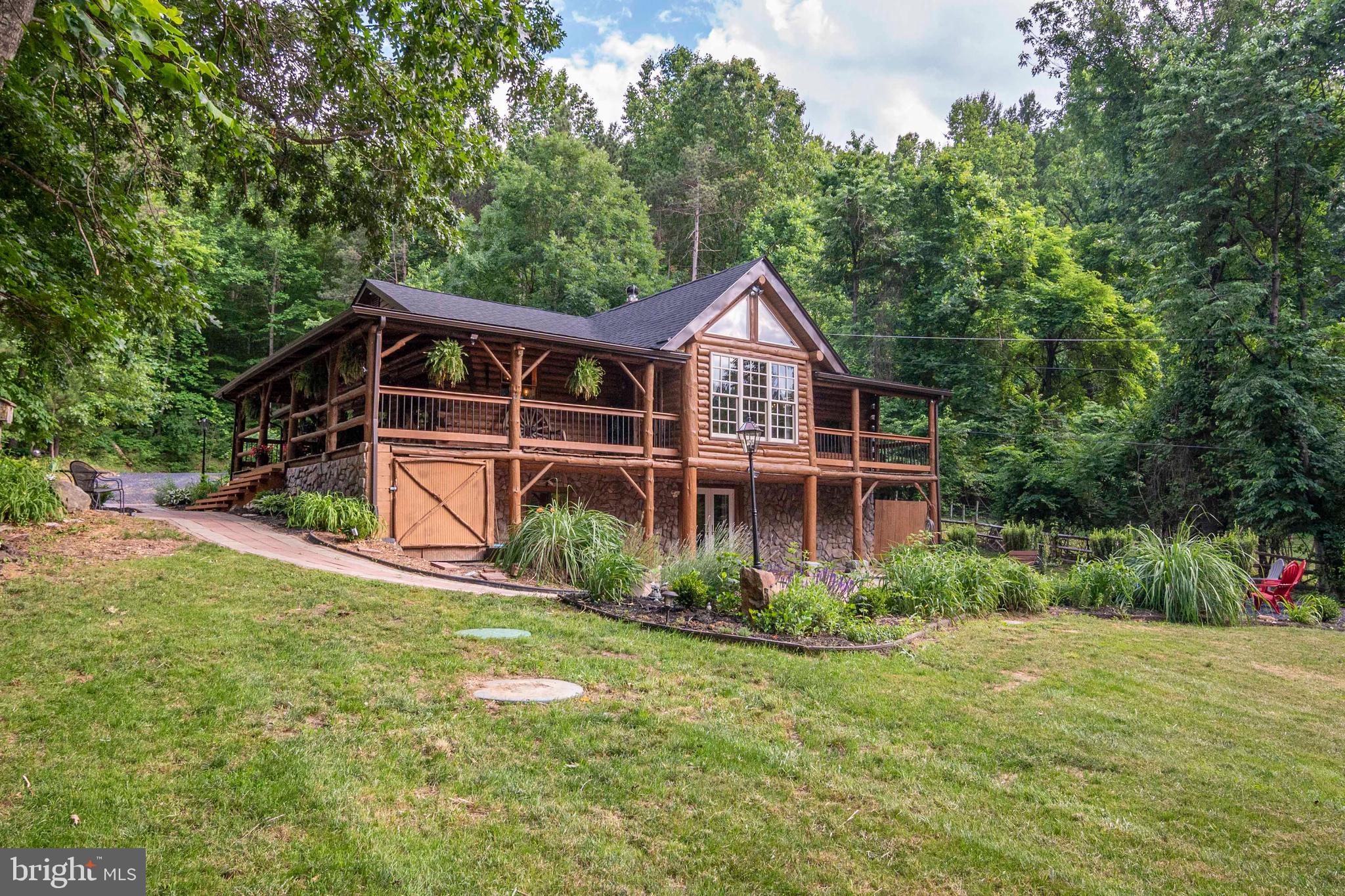 4236 Browntown Road Front Royal, VA 22630 - Photo 16 of 77 Gallery Image 16