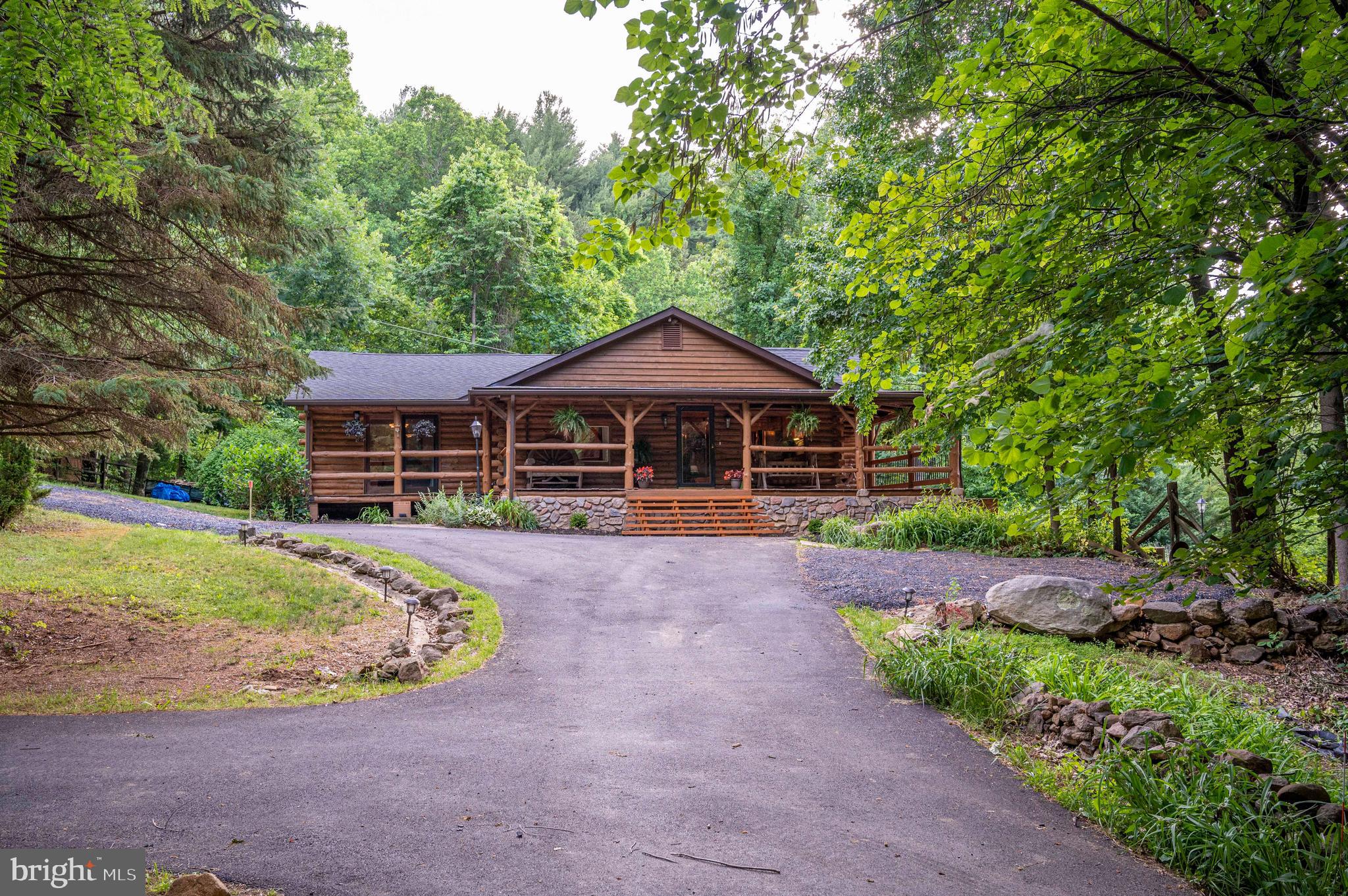 4236 Browntown Road Front Royal, VA 22630 - Photo 10 of 77 Gallery Image 10
