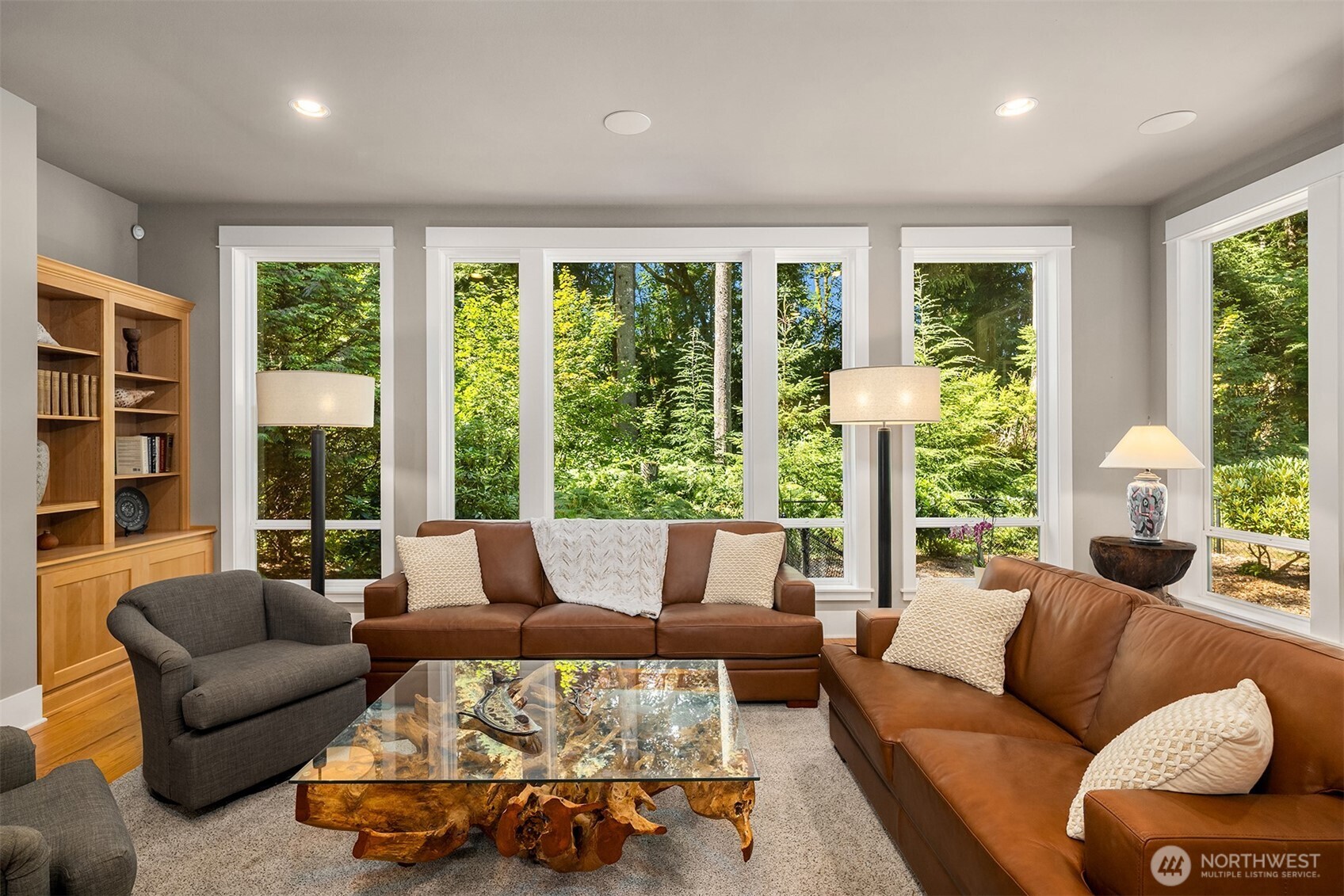 10235 Upper Preston Road Southeast Issaquah, WA 98027 - Photo 10 of 32