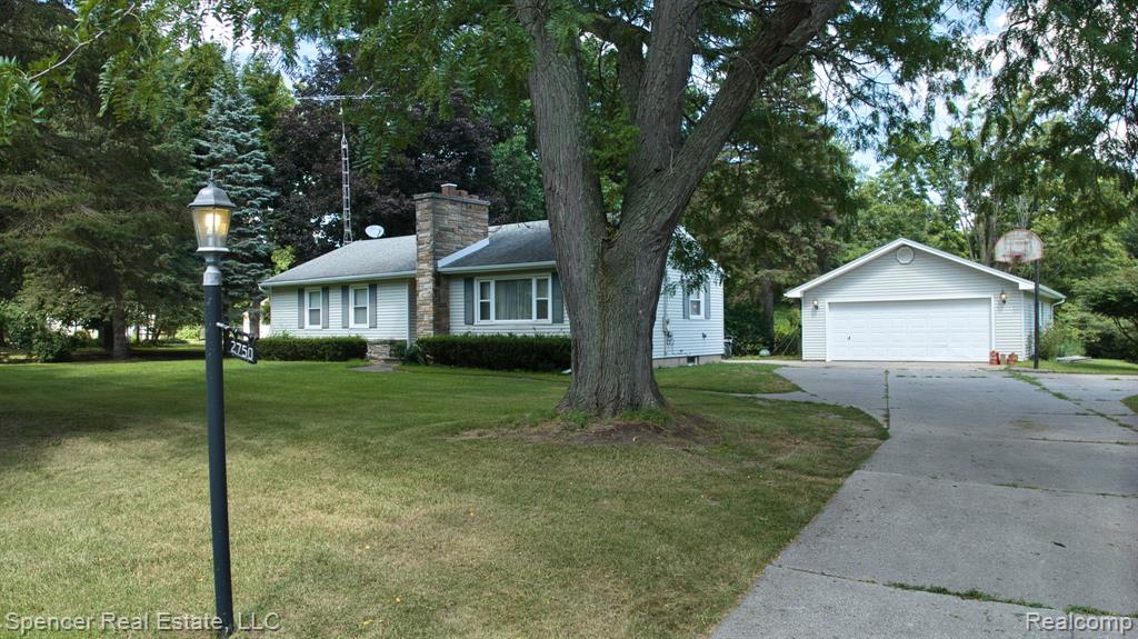 2750 College Road Holt, MI 48842 - Photo 10 of 41 Gallery Image 10