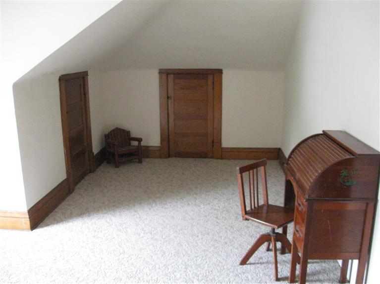 514 Sheldon Road Grand Haven, MI 49417 - Photo 9 of 12 Additional Photo
