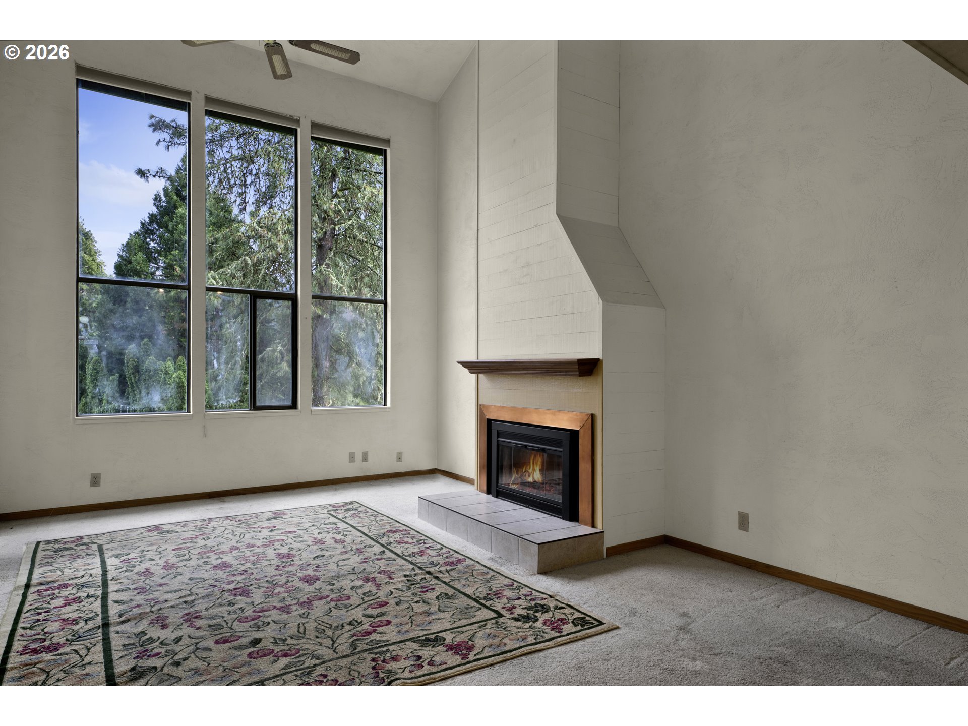 4427 Fox Hollow Road, Unit 7 Eugene, OR 97405 - Photo 3 of 40