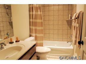 3 Sugarland Ridge Trail Fairview, NC 28730 - Photo 13 of 24 Gallery Image 13