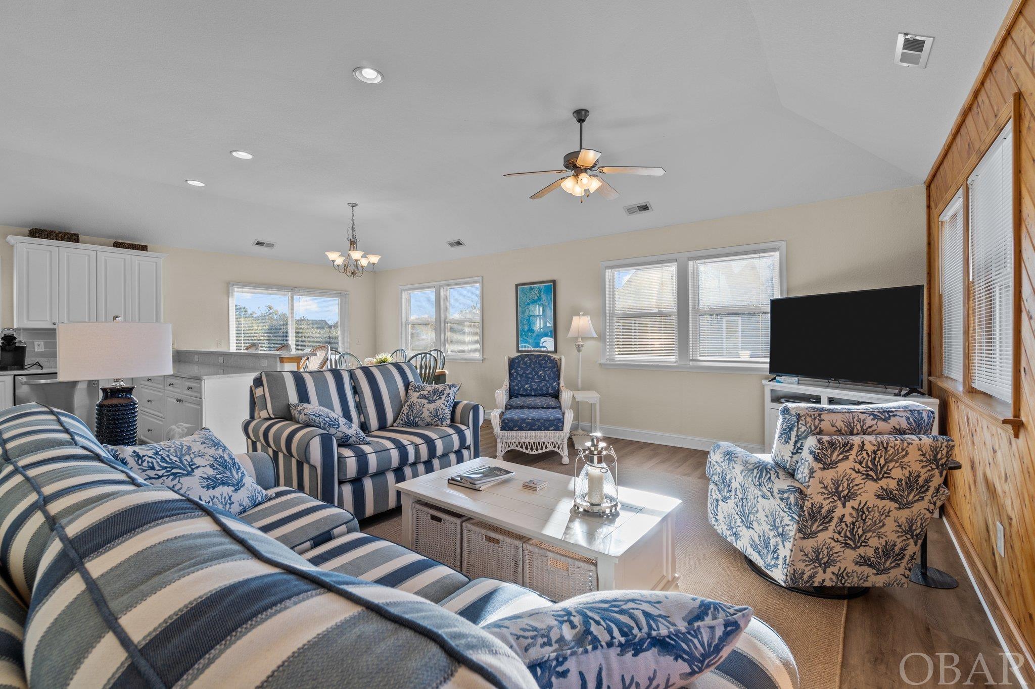 3939 Parker Street Kitty Hawk, NC 27949 - Photo 37 of 37 Open Floorplan