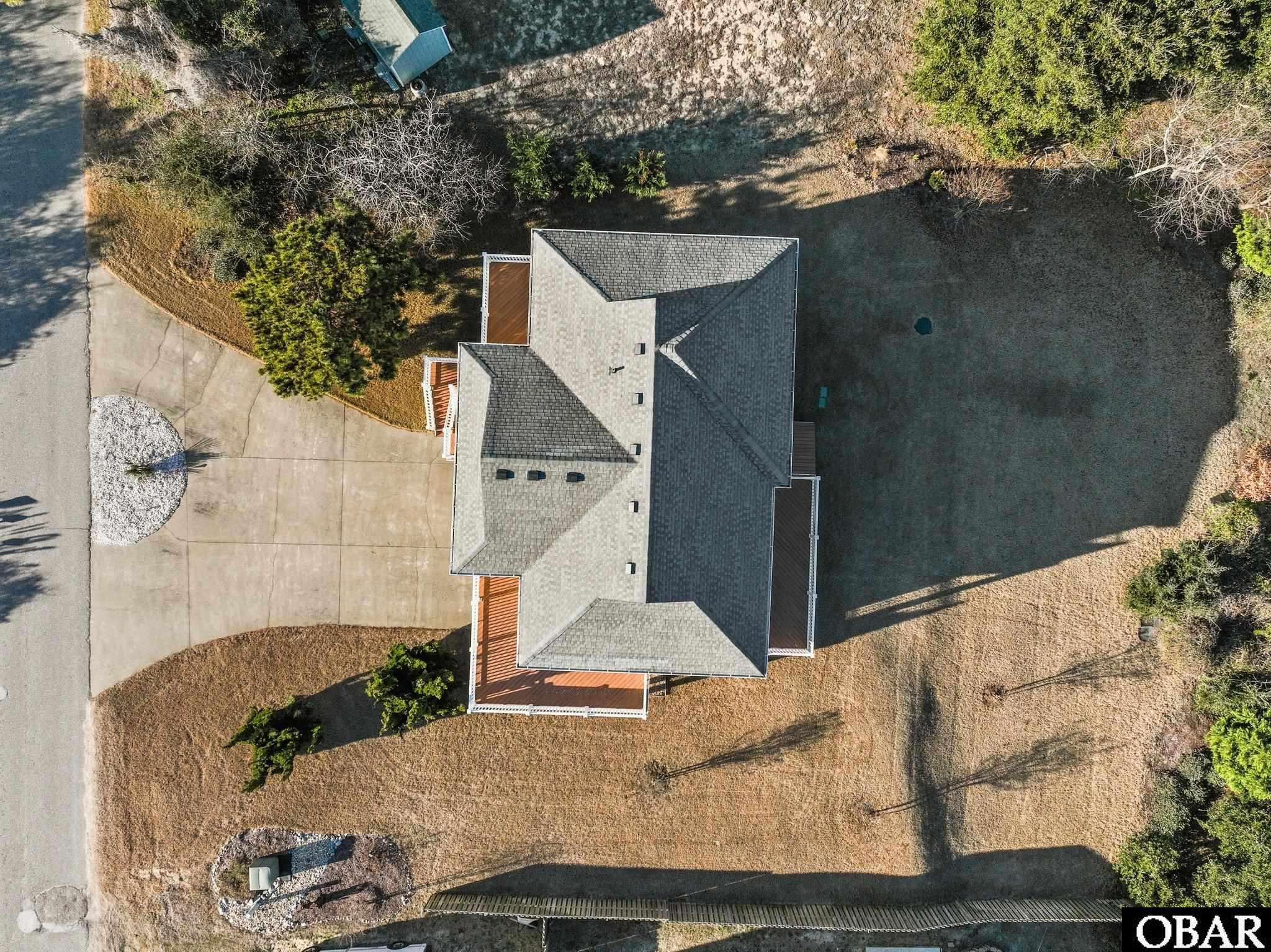 3939 Parker Street Kitty Hawk, NC 27949 - Photo 5 of 37 Gallery Image 5