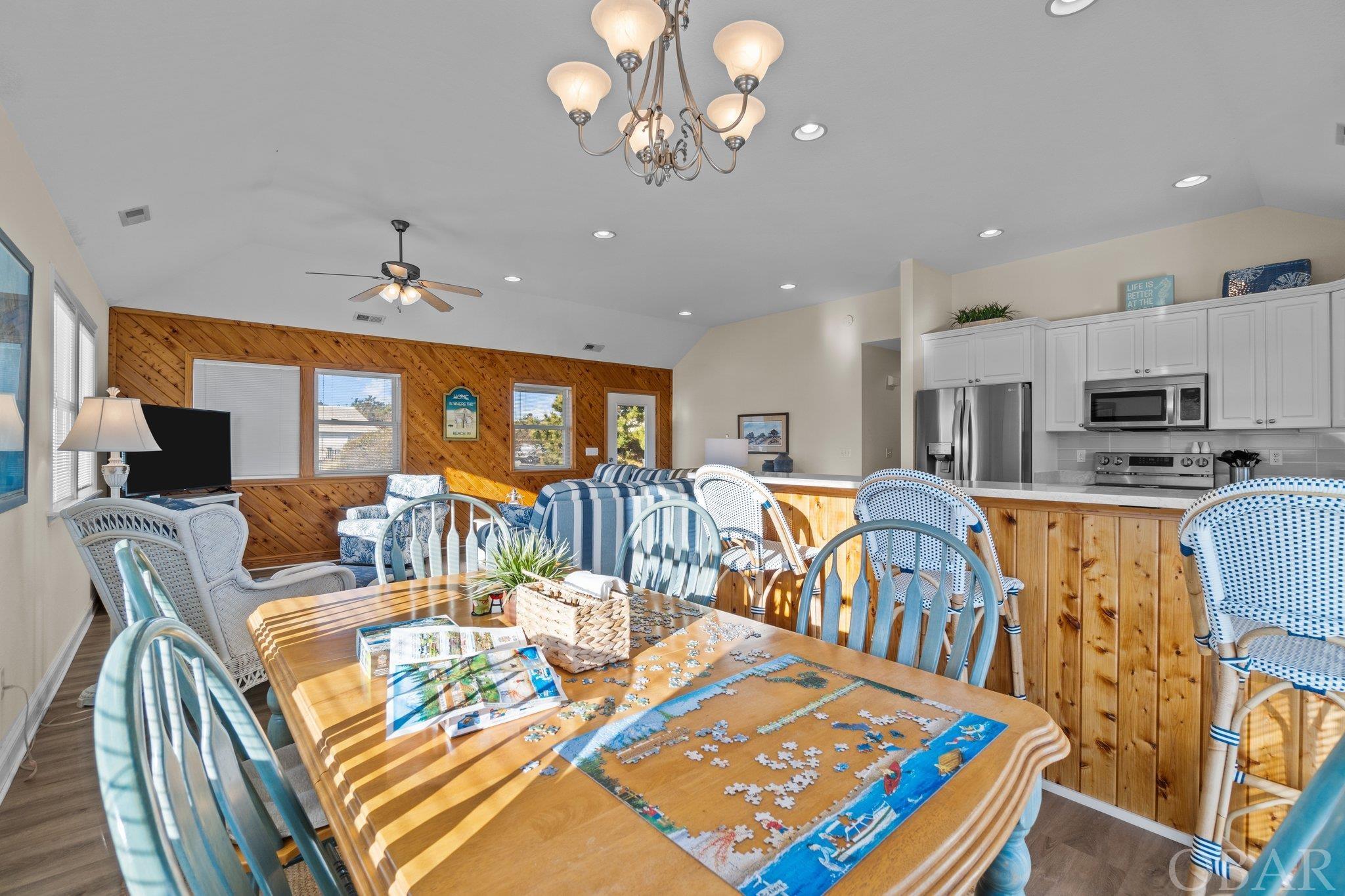 3939 Parker Street Kitty Hawk, NC 27949 - Photo 10 of 37 Gallery Image 10