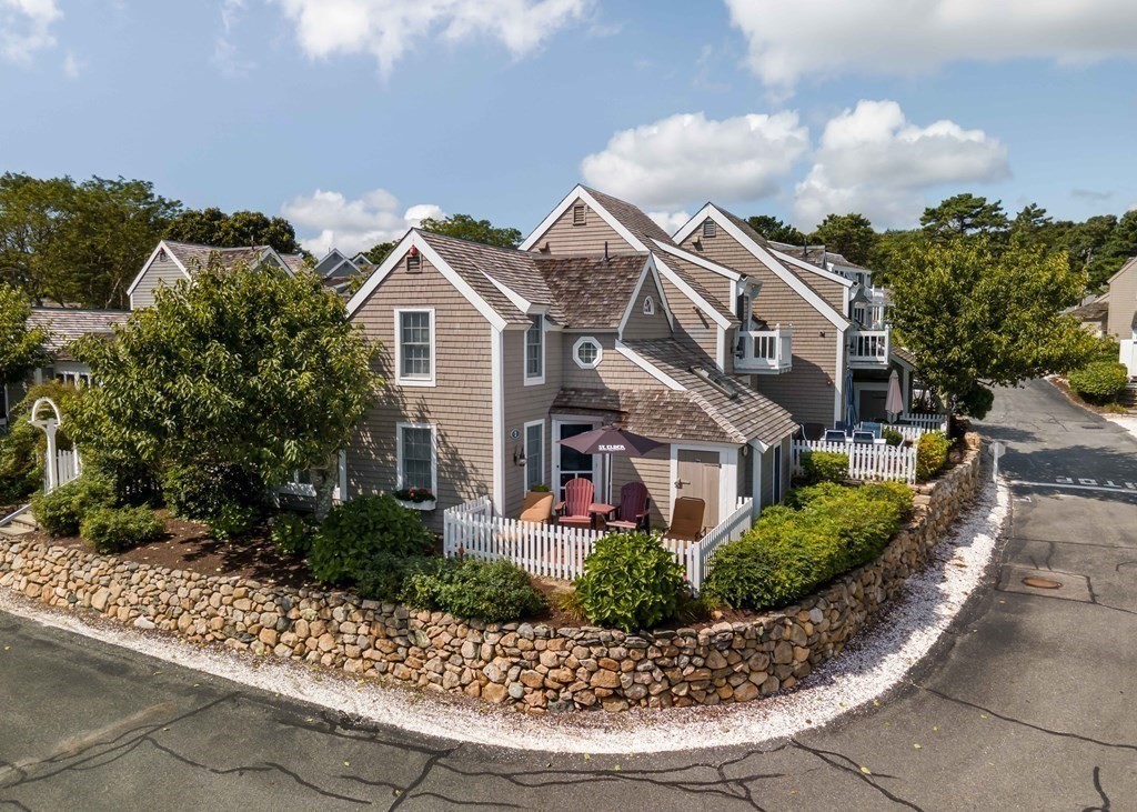 2 Brant Rock Road, Unit 2 Mashpee, MA 02649 - Photo 5 of 25