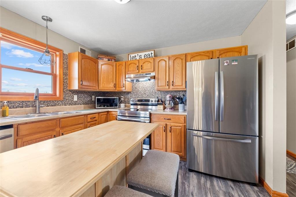 216 Marble Terrace Grindstone, PA 15442 - Photo 11 of 38