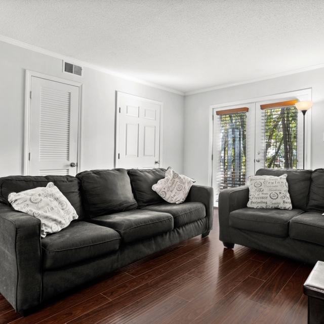 2362 Parsonage Road, Unit 17E Charleston, SC 29414 - Photo 7 of 14 LR 2