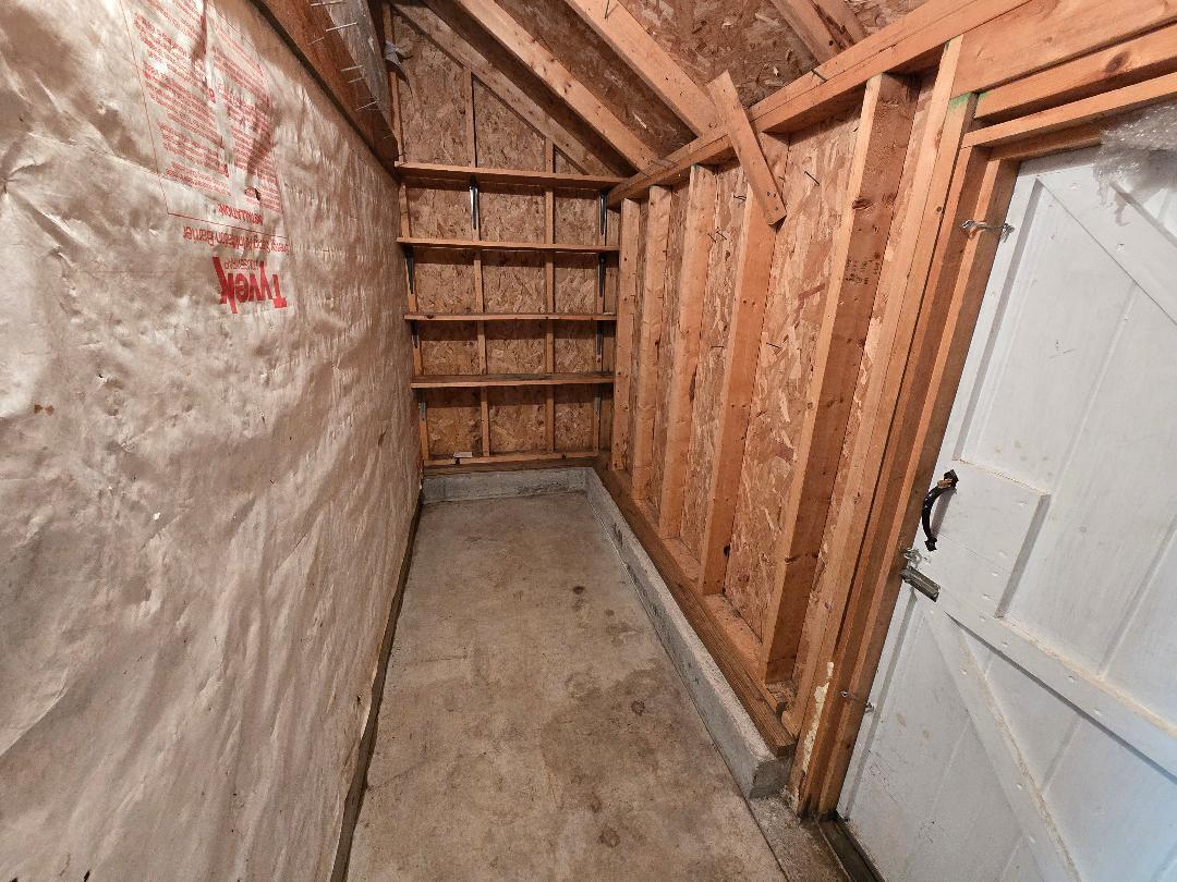 40 Willow Grove Road Brunswick, ME 04011 - Photo 18 of 21 Small workshop