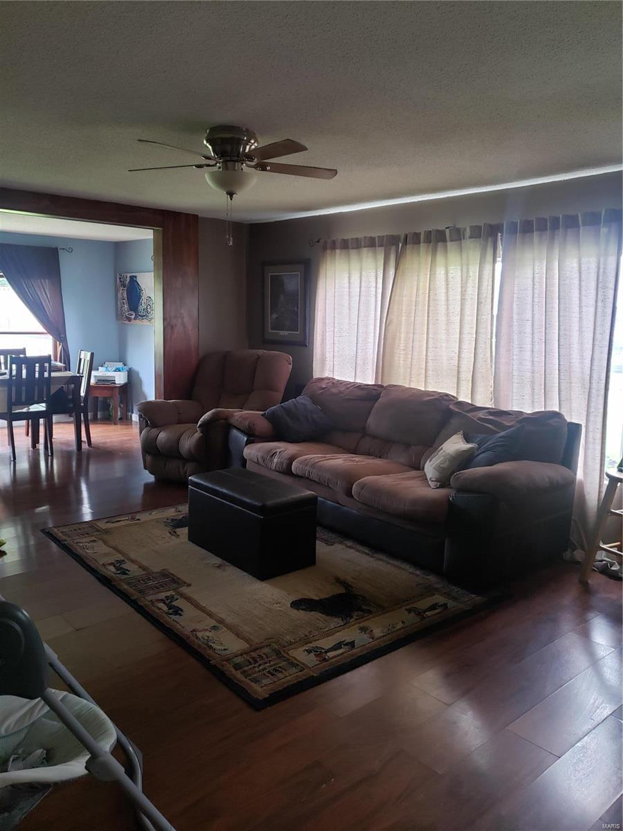 5693 Hamburg-Michael Road Michael, IL 62065 - Photo 6 of 28 Gallery Image 6