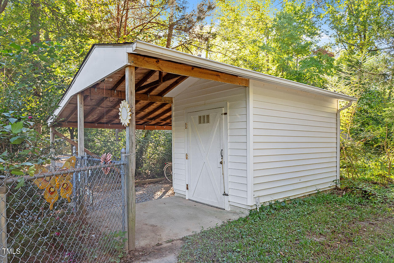 3615 Octavia Street Raleigh, NC 27606 - Photo 36 of 39 3615 Octavia Street_08