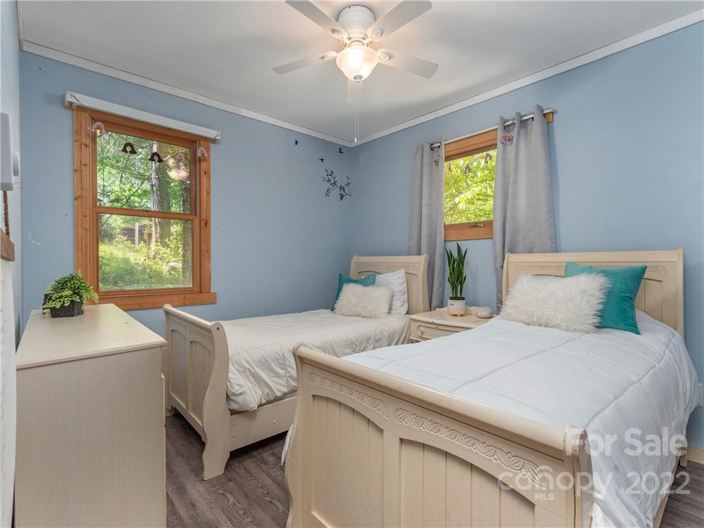560 Mash Stomp Road Maggie Valley, NC 28751 - Photo 11 of 21 Gallery Image 11