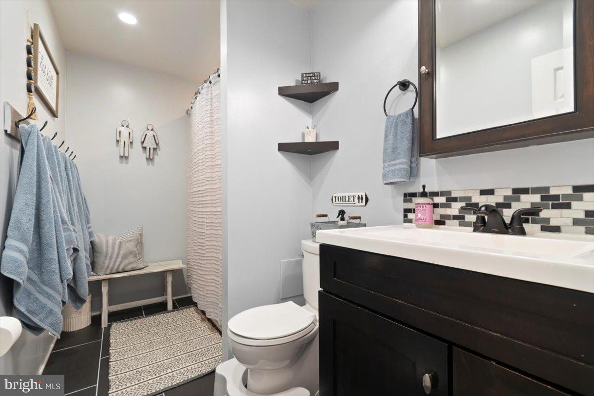3101 Claridge Road Bensalem, PA 19020 - Photo 15 of 32 Gallery Image 15
