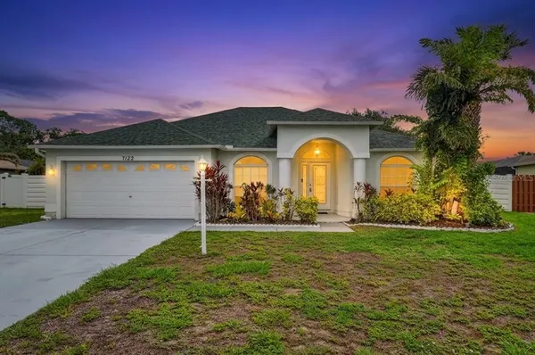 $424,900 | 7122 87th Lane East, Palmetto, FL 34221