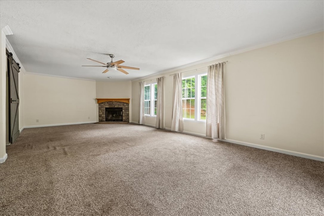 176 Bryant Lane Pickens, SC 29671 - Photo 4 of 50