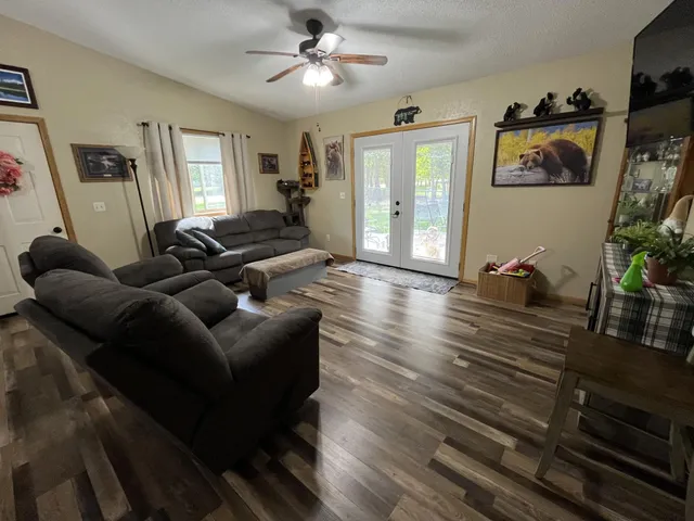 $275,000 | 14691 Lynndale Drive North, Baxter, MN 56425