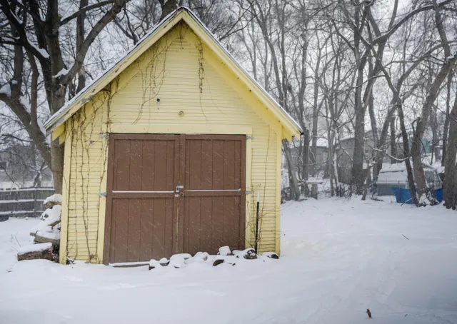 $85,000 | 1522 Robertson Avenue, Lansing, MI 48915