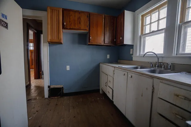 $85,000 | 1522 Robertson Avenue, Lansing, MI 48915