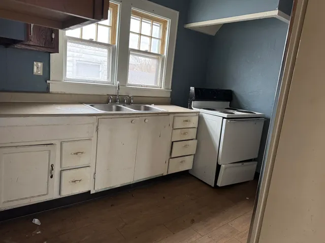 $85,000 | 1522 Robertson Avenue, Lansing, MI 48915