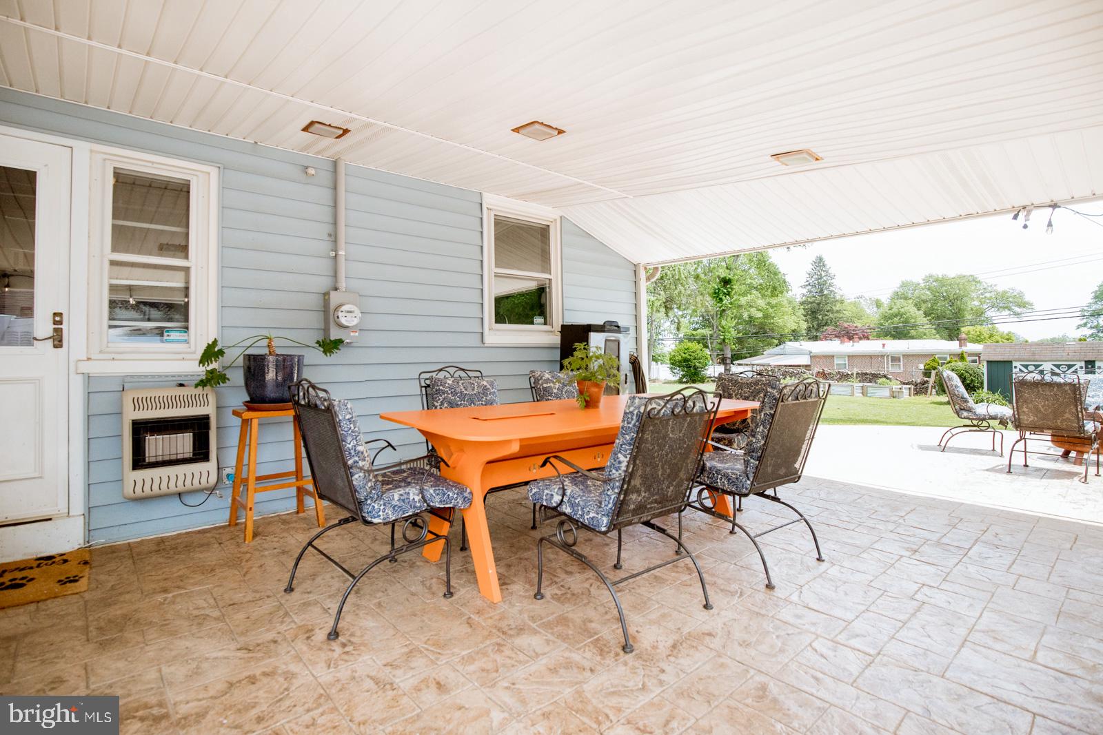 11021 Knights Road Philadelphia, PA 19154 - Photo 32 of 38 Covered Concrete Patio