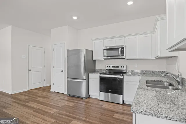 $1,449 | 406 Kings Cross Way, Cartersville, GA 30120