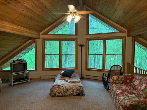 $1,150,000 | 27350 H Drive North, Albion, MI 49224