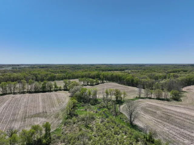 $1,349,900 | 27350 H Drive North, Albion, MI 49224