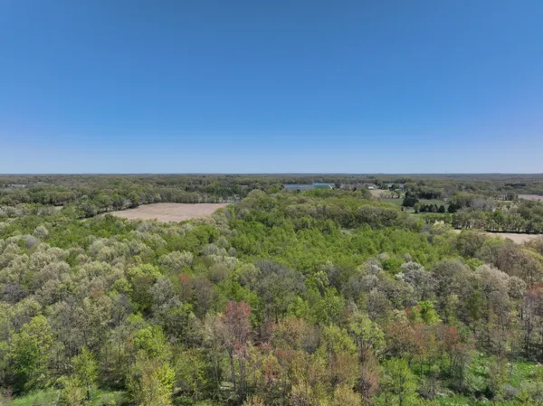 $1,150,000 | 27350 H Drive North, Albion, MI 49224
