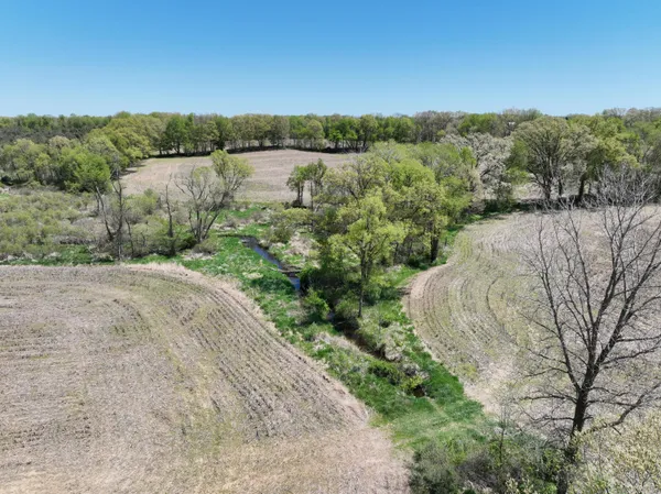 $1,150,000 | 27350 H Drive North, Albion, MI 49224