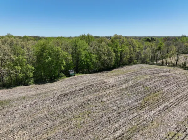 $1,150,000 | 27350 H Drive North, Albion, MI 49224