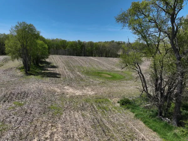 $1,150,000 | 27350 H Drive North, Albion, MI 49224