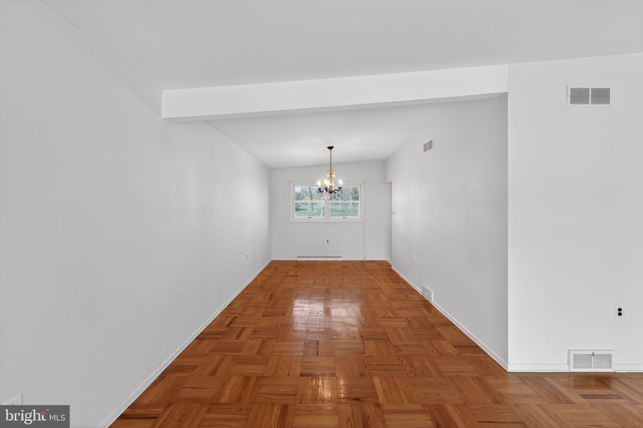 1317 Tulane Road Wilmington, DE 19803 - Photo 12 of 32 Dining room