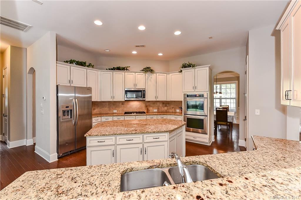 7124 South Creek Road Charlotte, NC 28277 - Photo 7 of 22