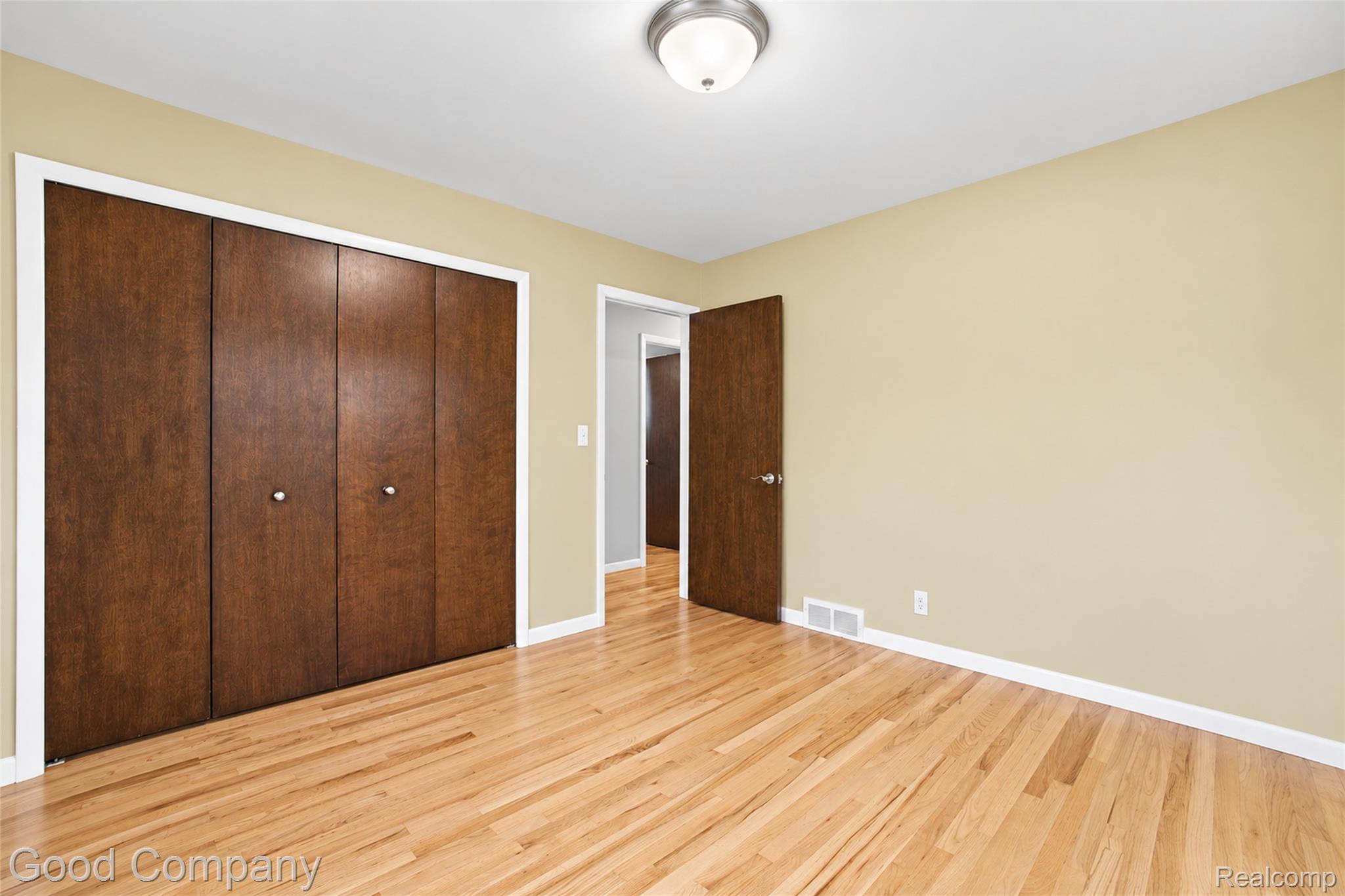 1115 Torpey Road Troy, MI 48083 - Photo 22 of 79 I46.jpg
