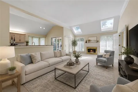 $540,000 | 5232 West 121st Street, Overland Park, KS 66209