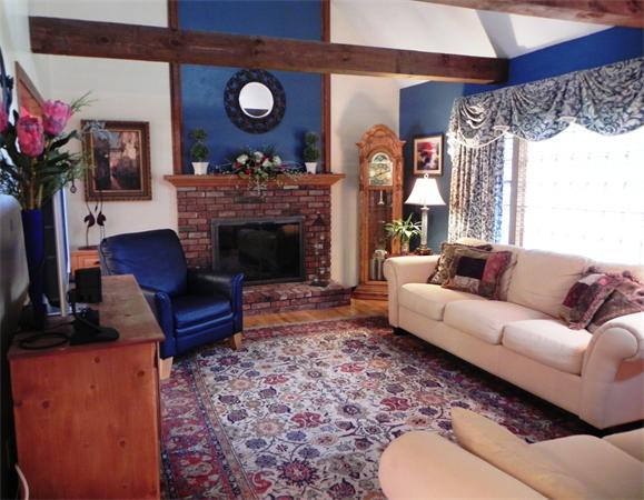 129 Brookwood Road Hanover, MA 02339 - Photo 5 of 10 Gallery Image 5